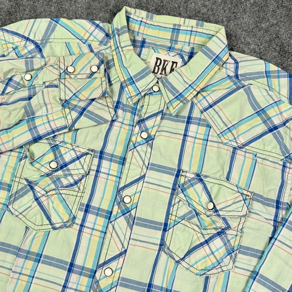 BKE Vintage Western Shirt Mens XL Athletic Fit Plaid Pearl Snap Cowboy Buckle